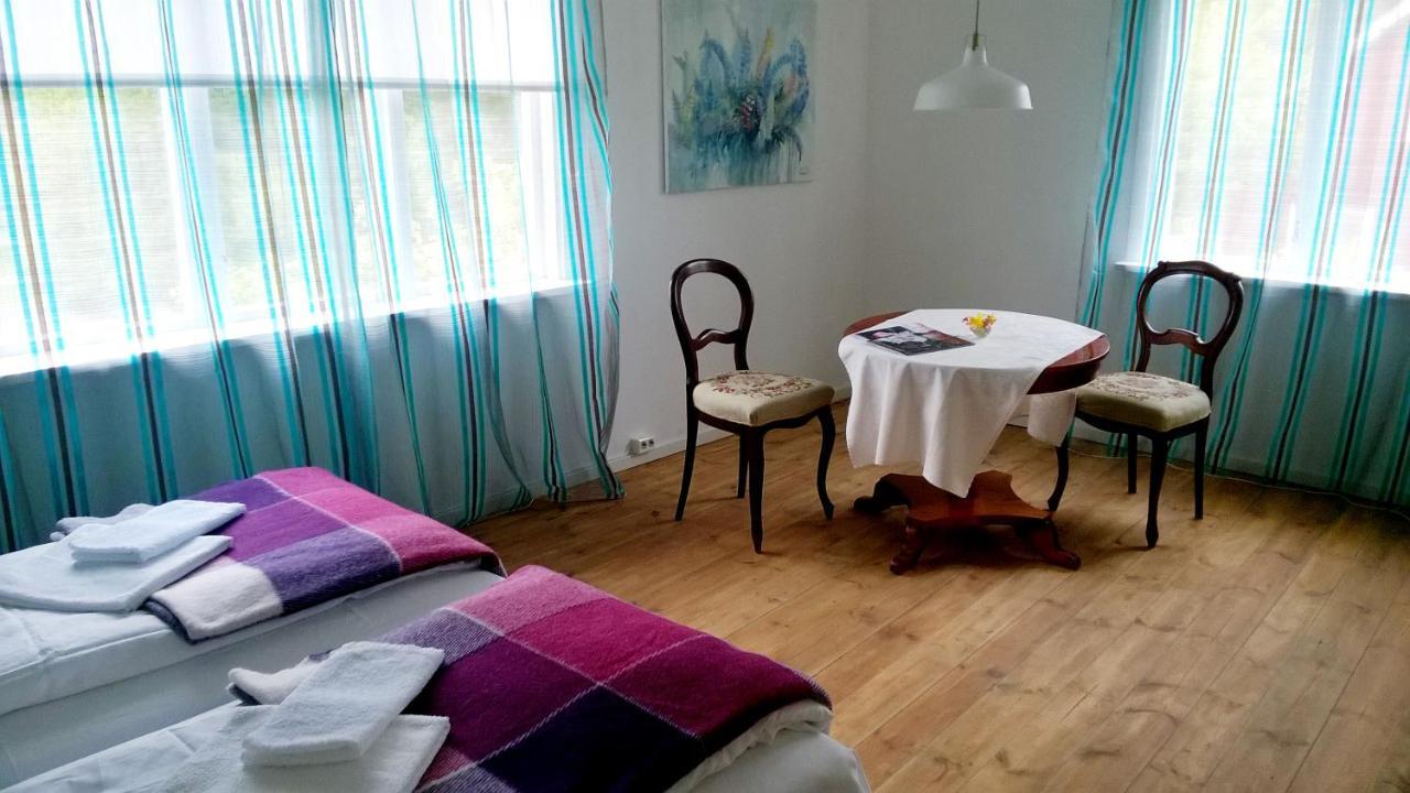Art Residence Eriksmala Bagian luar foto